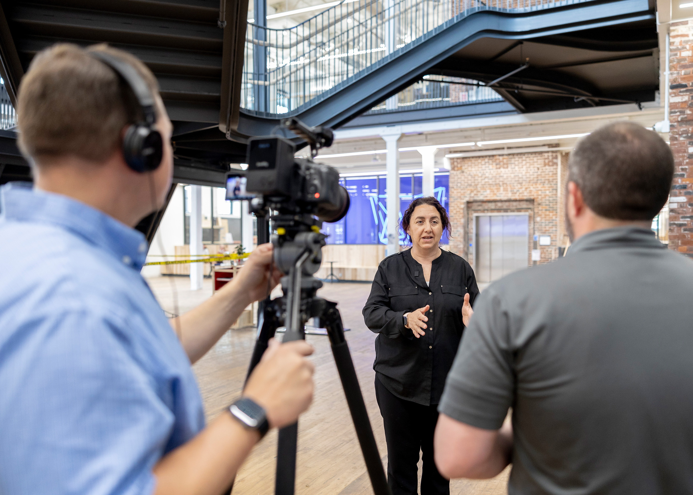 photograph of UKLA lecturer Carolina Segura being interviewed